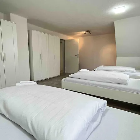 Apartament Sad212 - Grosszuegige Monteurwohnung *